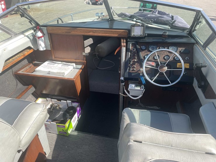 #1508-•-boat-(of)-(has-wi-title)-image-33