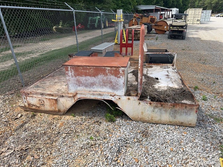 flatbed-welding-bed-with-vise-image-4