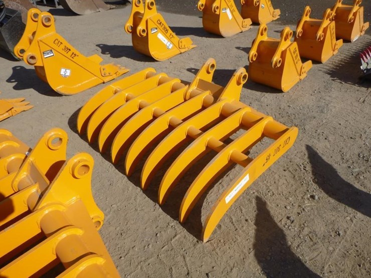 caterpillar-307-image-1
