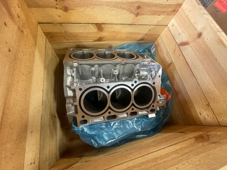 #2759-•-new-ford-3.7-liter-(e)-image-5