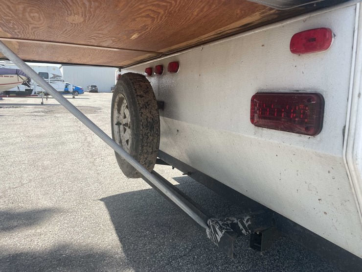 #1514-•-jayco-qwest-pop-up-camper(of)-image-25
