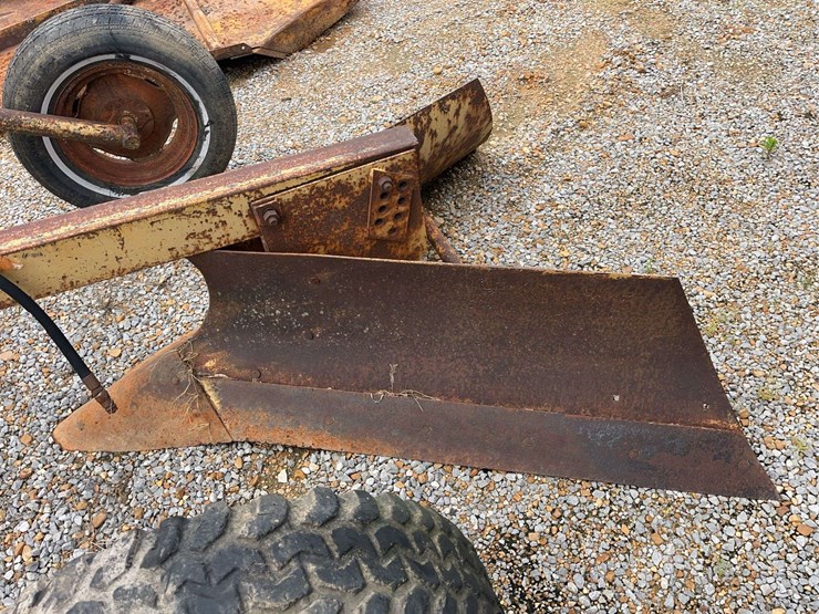pull-style-ditching-plow,-5'-image-3