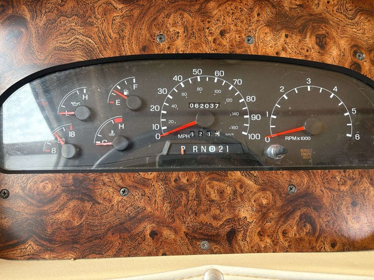 1999-allegro-bay-32'-motorhome-(62,037-miles)-image-13