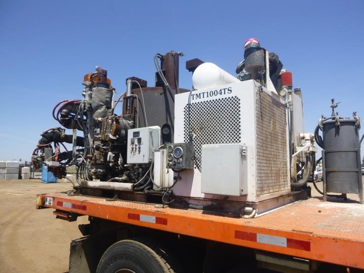 2001-international-4900-image-26