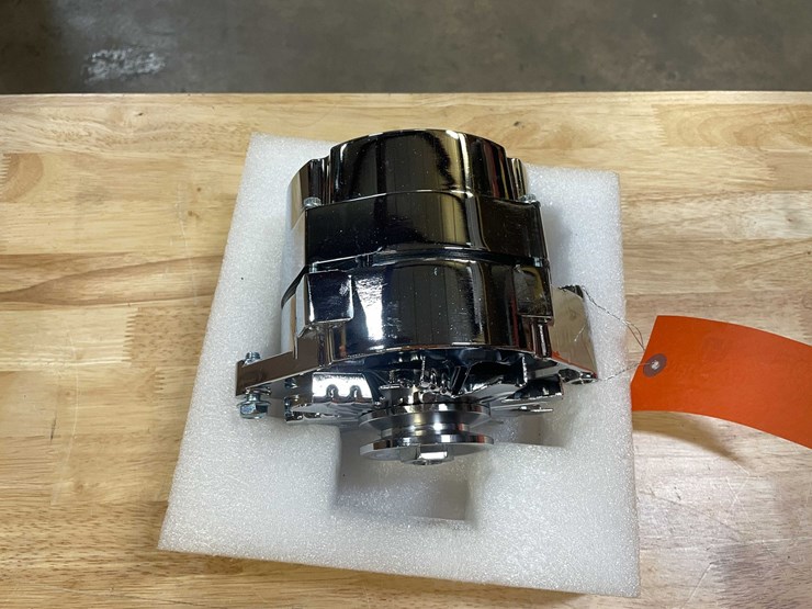 #2705-•-chrome-12vdc-alternator-(pr12)-image-2