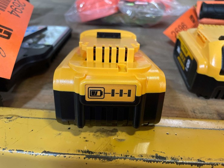 #2697-•-(2)-20-v-dewalt-compatible-batteries-(pr12)-image-3