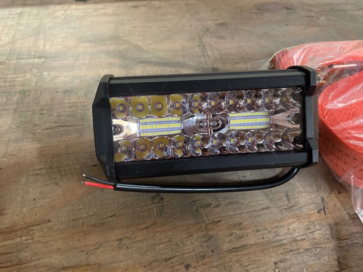 #2693-•-(2)-led-6.5"-long-worklights,-12/24vdc-(pr12)-image-4