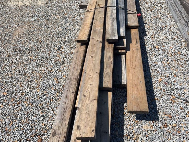 bundle-of-used-2"x6"-&-2"-x-8"-image-3