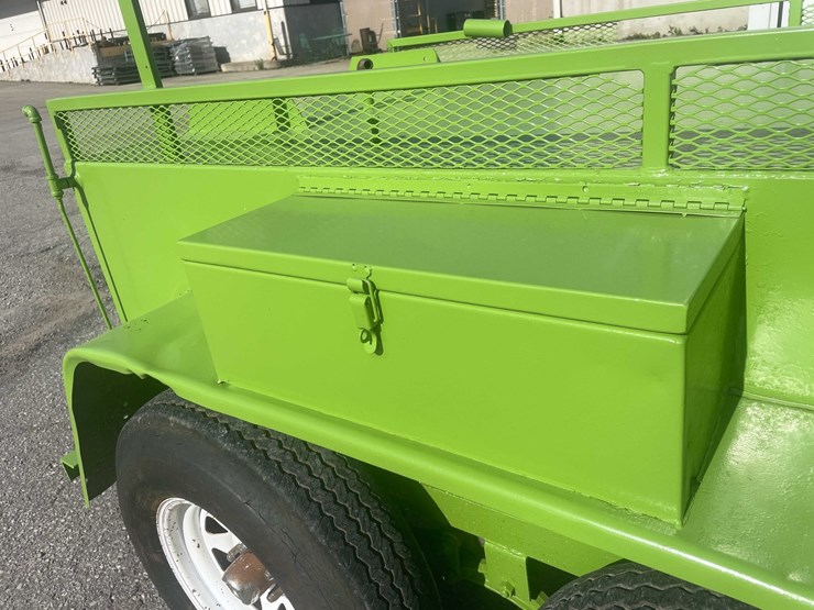 #1506-•-475-gallon-tanker-utility-trailer-(of)-image-28