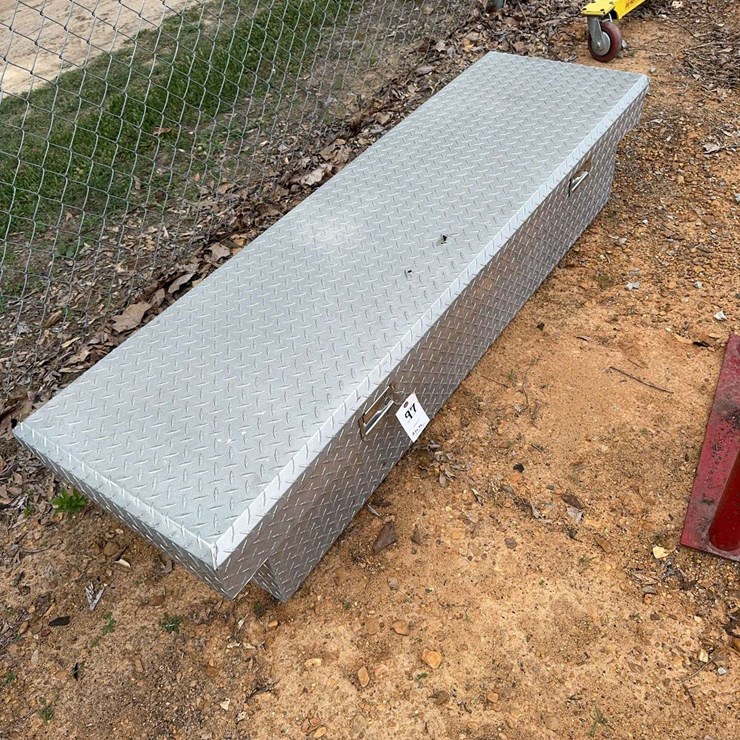 Cross Bed Tool Box