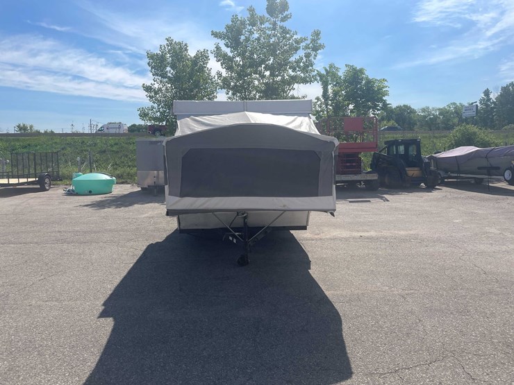 #1514-•-jayco-qwest-pop-up-camper(of)-image-2