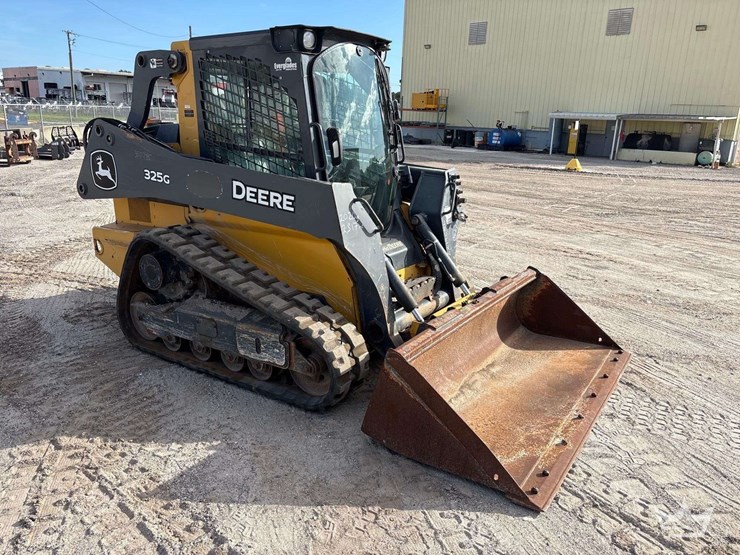 2020-deere-325g-image-2