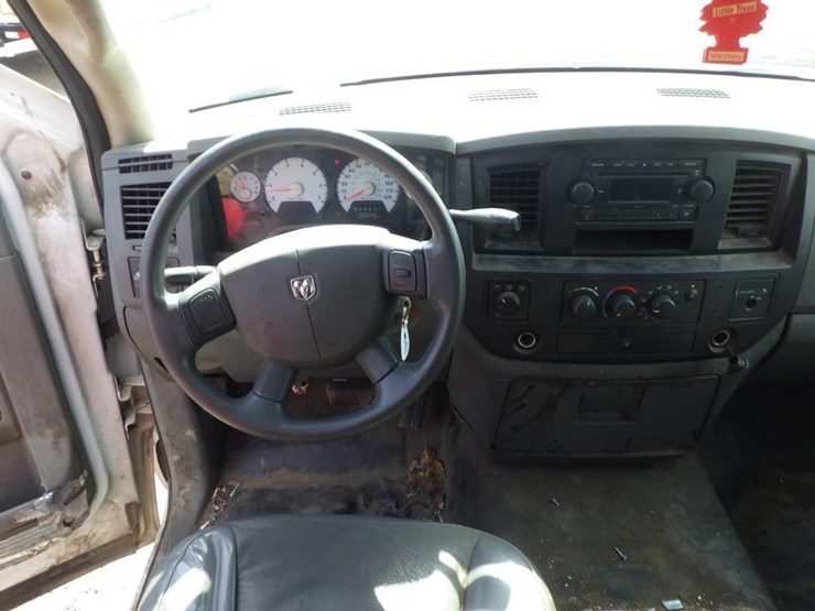 2007-dodge-ram-1500-image-7