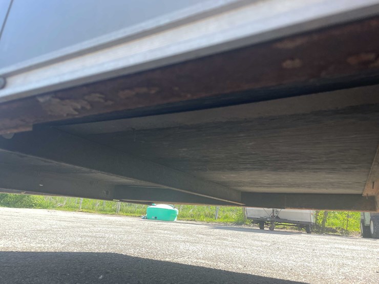 #1503-•-haulmark-5'x10'-enclosed-single-axle-trailer-(front)-image-11