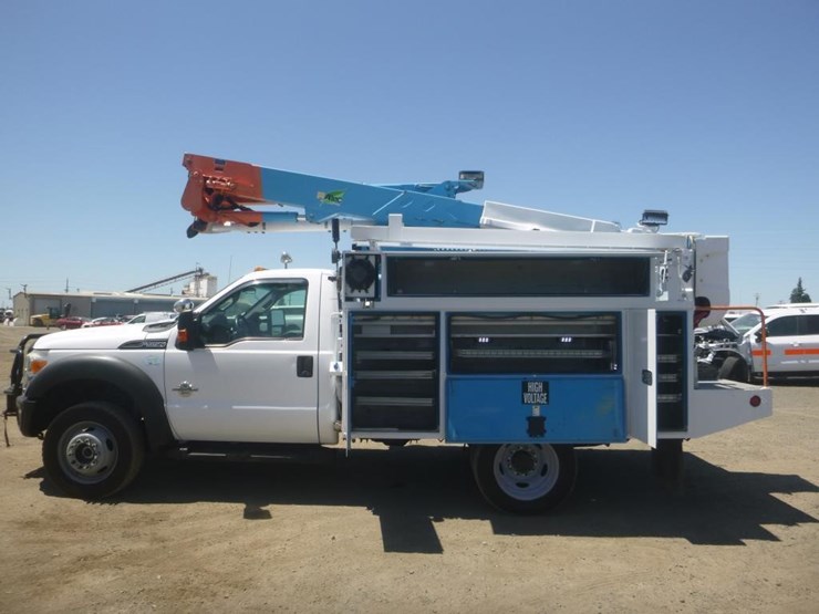 2013-ford-f550-image-6