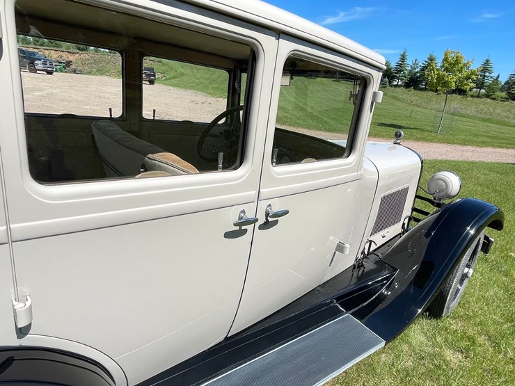 #1500-•-1928-dodge-brothers-4-door-sedan-(marion,-wi)-image-25