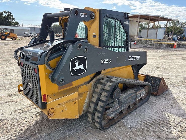 2020-deere-325g-image-3