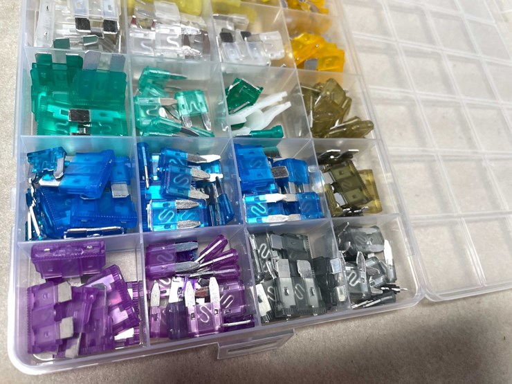 #2749-•-300-pcs-fuse-set-(cw)-image-4