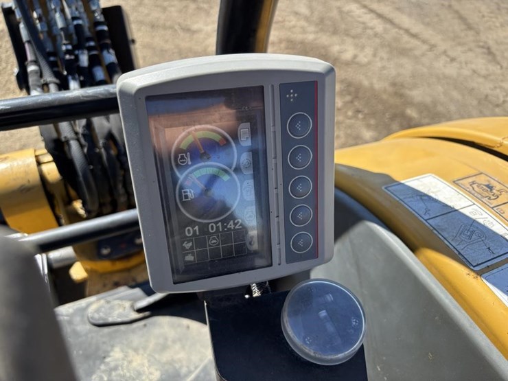 2018-caterpillar-303.5e2-cr-image-32