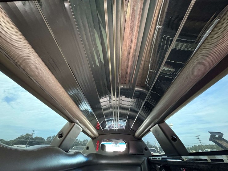 2008-lincoln-town-car-limousine-(86,235-miles)-image-24
