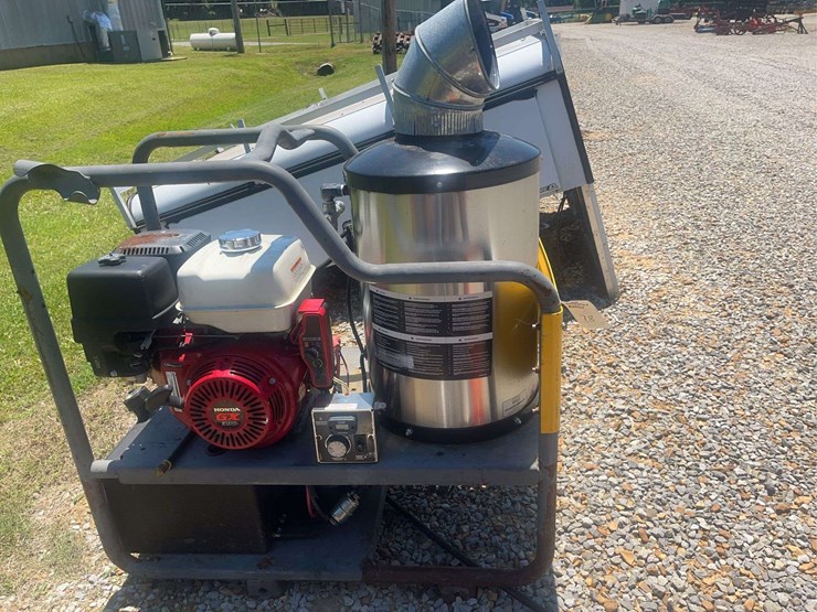 be-commercial-series-pressure-washer-image-3