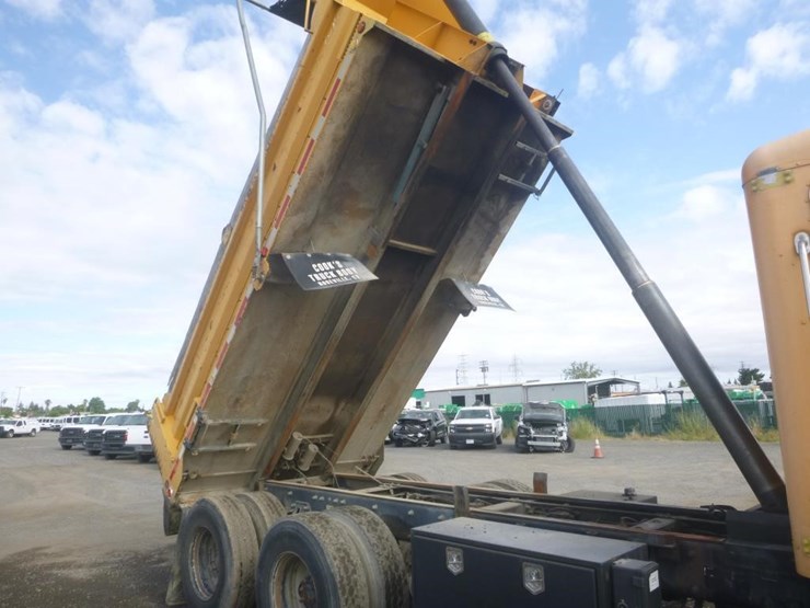 2004-caterpillar-c7-image-10