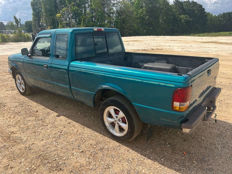 1997-ford-ranger-xlt-image-2