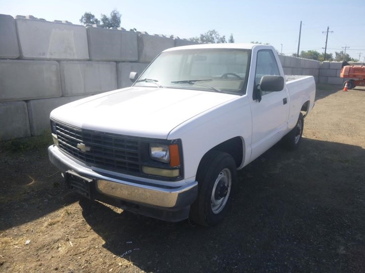 1990-chevrolet-1500-image-2