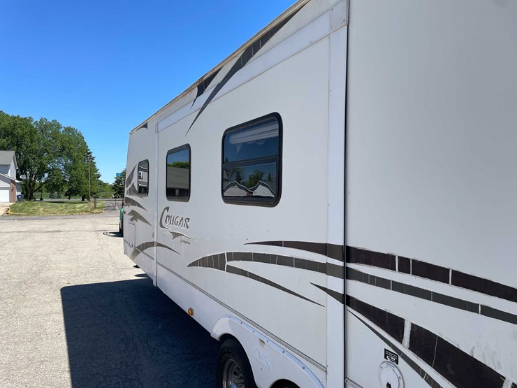 #1515-•-2008-keystone-travel-trailer-(wi-title)-(of)-image-47