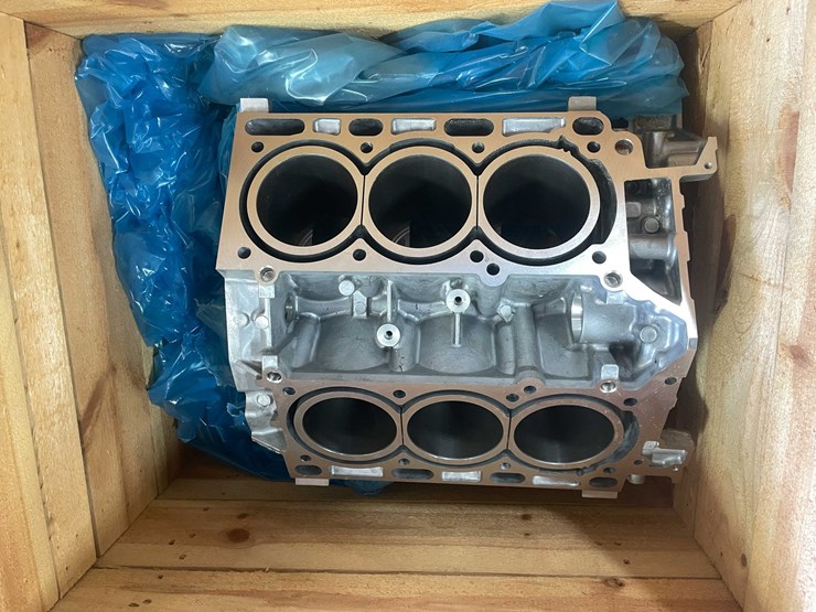 #2760-•-new-ford-3.7-liter-(e)-image-5