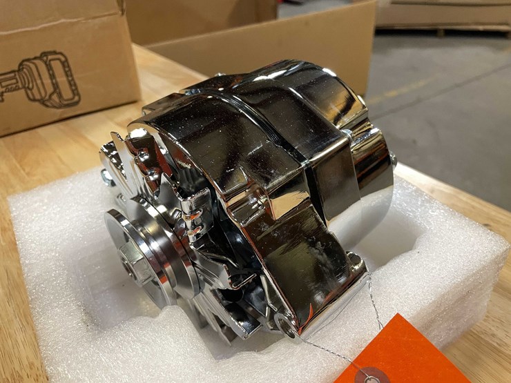 #2705-•-chrome-12vdc-alternator-(pr12)-image-5