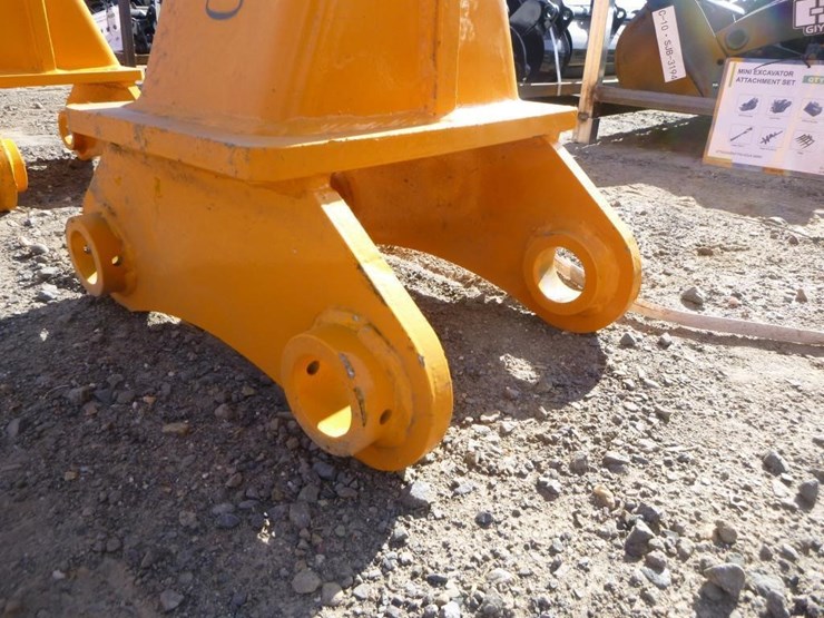 caterpillar-307-image-5