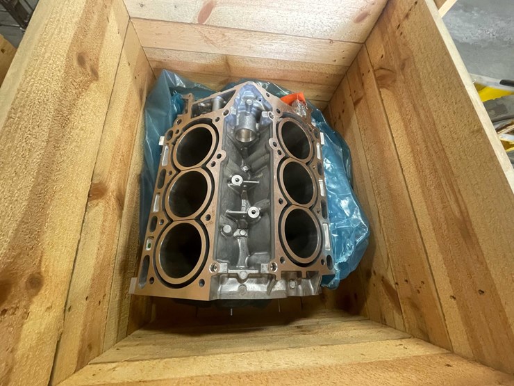 #2759-•-new-ford-3.7-liter-(e)-image-1