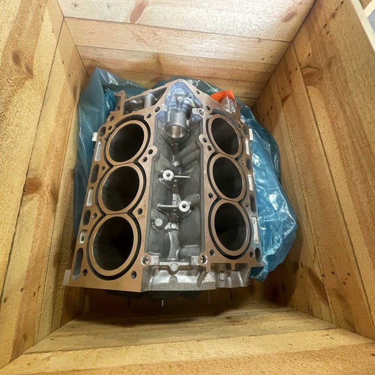 #2759 • New Ford 3.7 Liter (E)