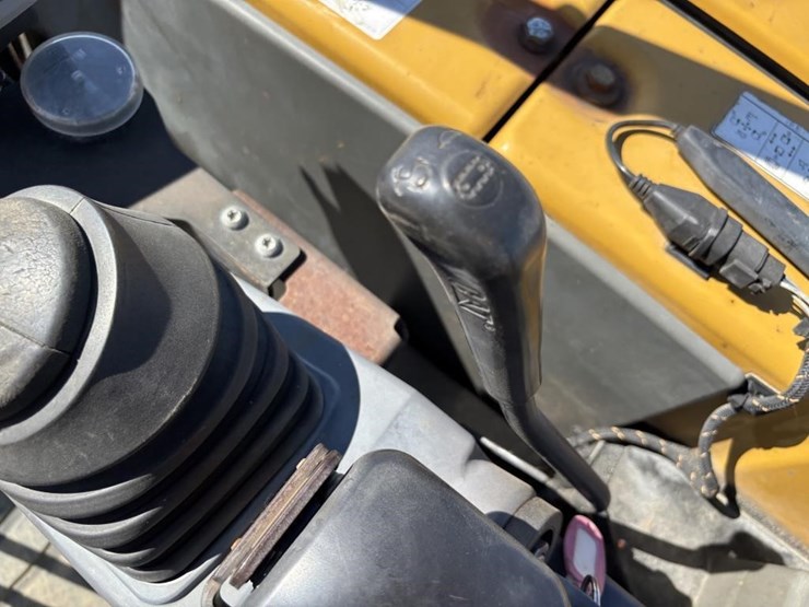 2018-caterpillar-303.5e2-cr-image-33