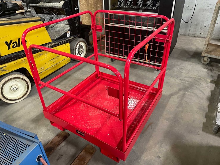 #2695-•-forklift-platform-basket-with-fork-pockets-(walle)-image-1