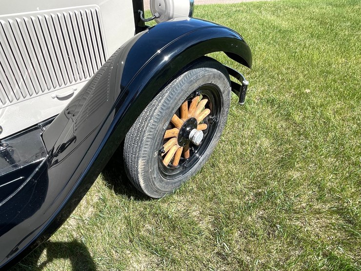 #1500-•-1928-dodge-brothers-4-door-sedan-(marion,-wi)-image-21