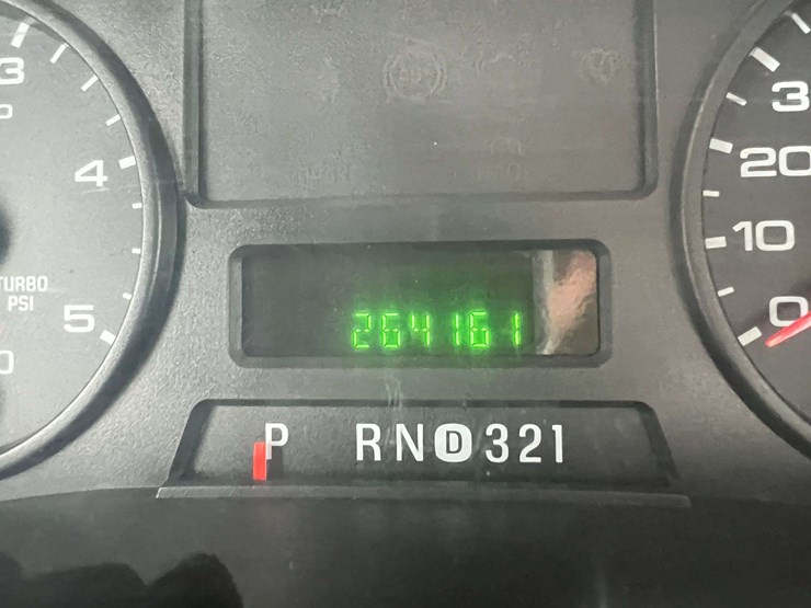 2005-ford-f350-xlt-image-27