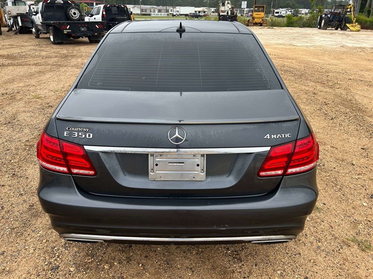 2014-mercedes-benz-e350-4-door-sedan-(270,397-miles)-image-6