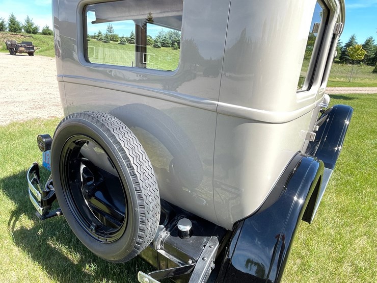 #1500-•-1928-dodge-brothers-4-door-sedan-(marion,-wi)-image-30
