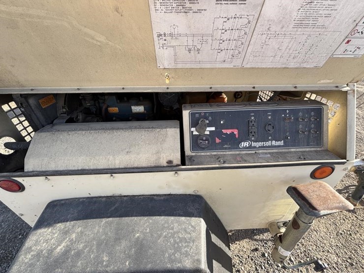 2004-ingersoll-rand-lightsource-image-31