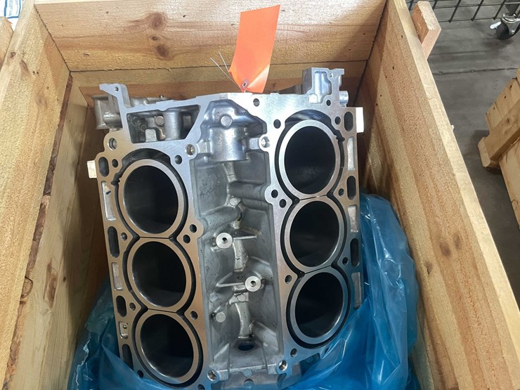 #2761-•-new-ford-3.7-liter-(e)-image-2