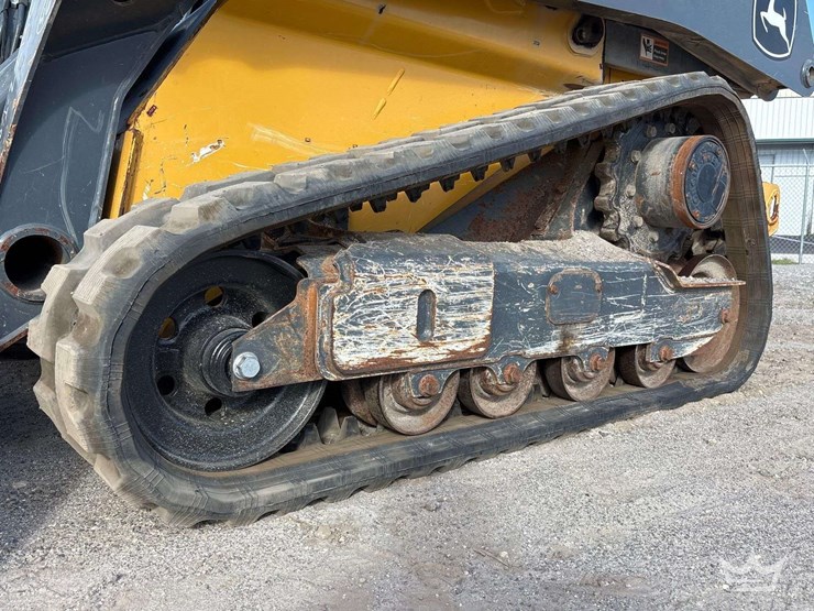 2020-deere-325g-image-29