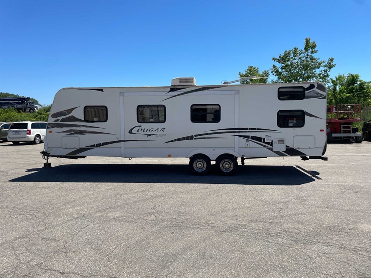 #1515-•-2008-keystone-travel-trailer-(wi-title)-(of)-image-8