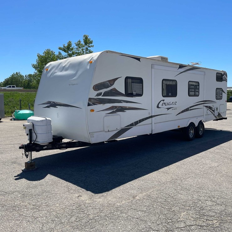 #1515 • 2008 Keystone Travel Trailer (WI Title) (OF)