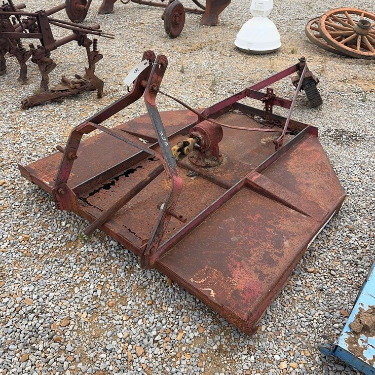 3Pt Hitch Bushog, 5'