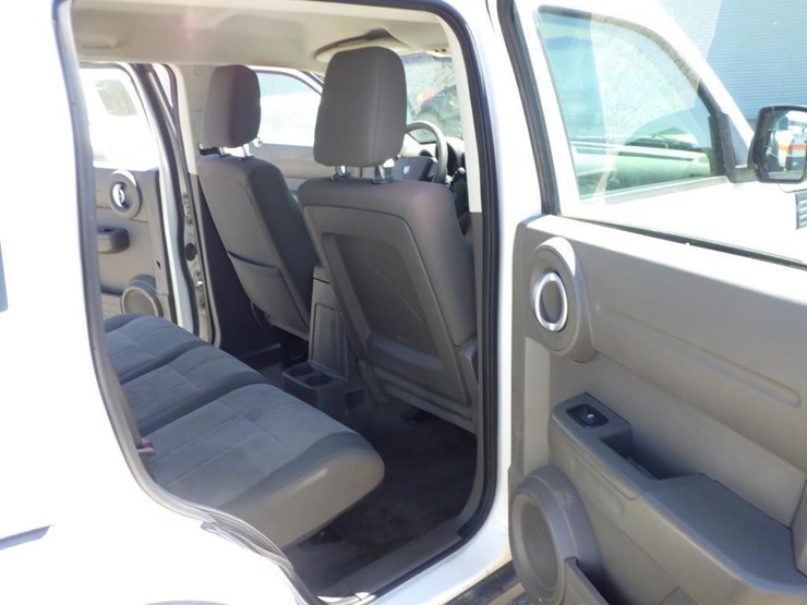 2008-dodge-nitro-image-8