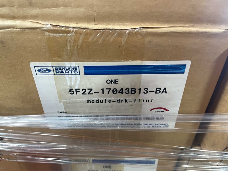 #2598-•-(2)-pallets-of-airbags-(g)-image-15