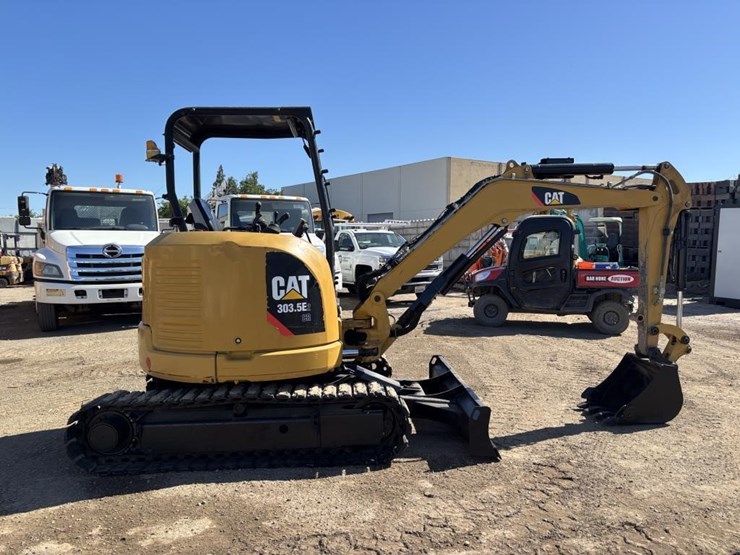 2018-caterpillar-303.5e2-cr-image-7