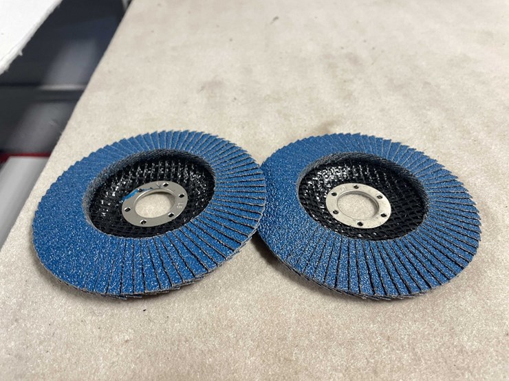 #2738-•-sanding-wheels-for-angle-grinder-(cw)-image-1